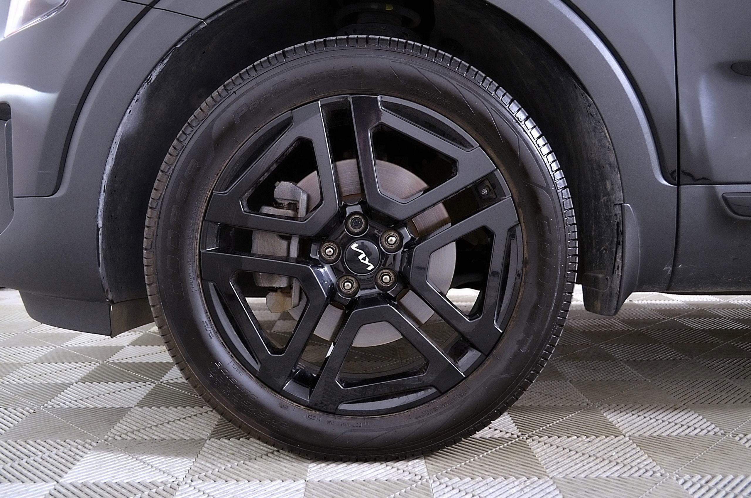 Used 2024 Kia Telluride EX X-Line AWD/4WD image 12