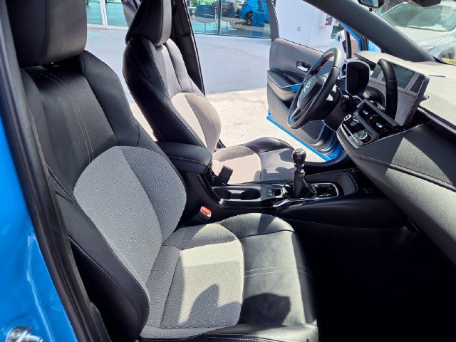 Used 2019 Toyota Corolla XSE FWD image 25