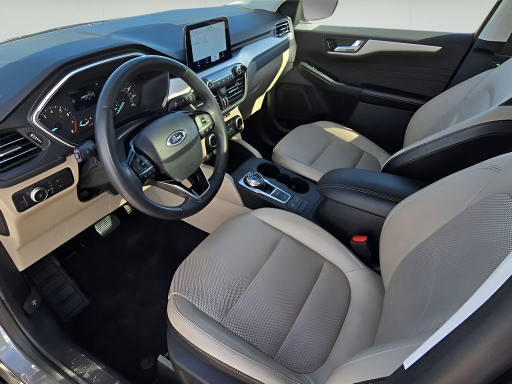 Used 2022 Ford Escape SEL image 25