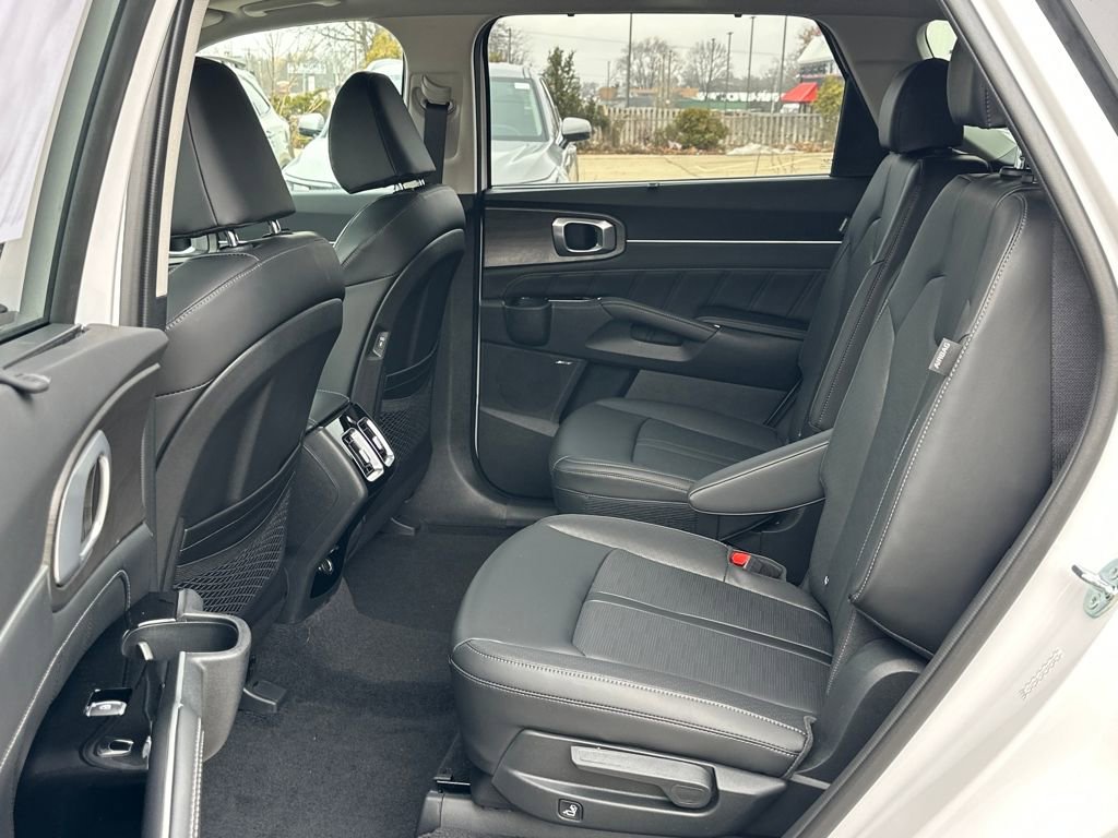 New 2026 Kia Sorento SX AWD/4WD image 14