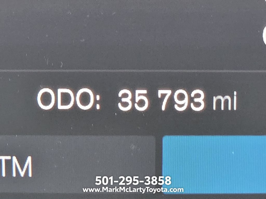 Used 2023 Volvo XC60 B5 Ultimate w/ Climate Package AWD/4WD image 28