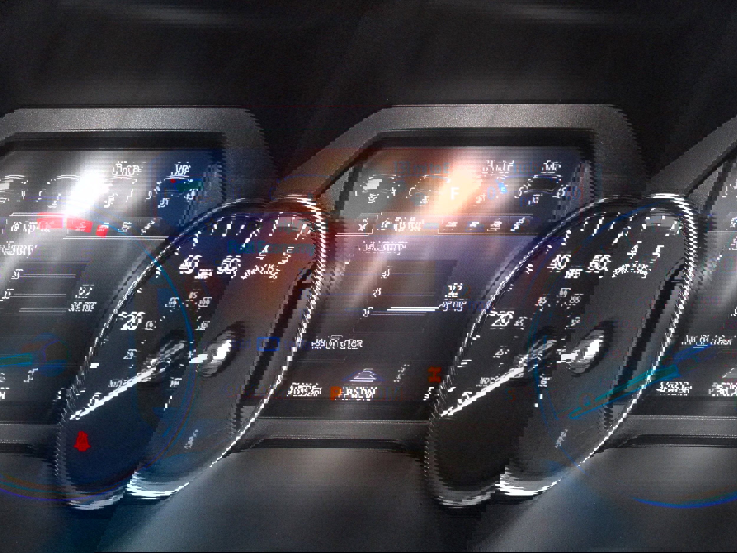 Used 2020 Ford F250 Platinum w/ FX4 Off-Road Package AWD/4WD image 24