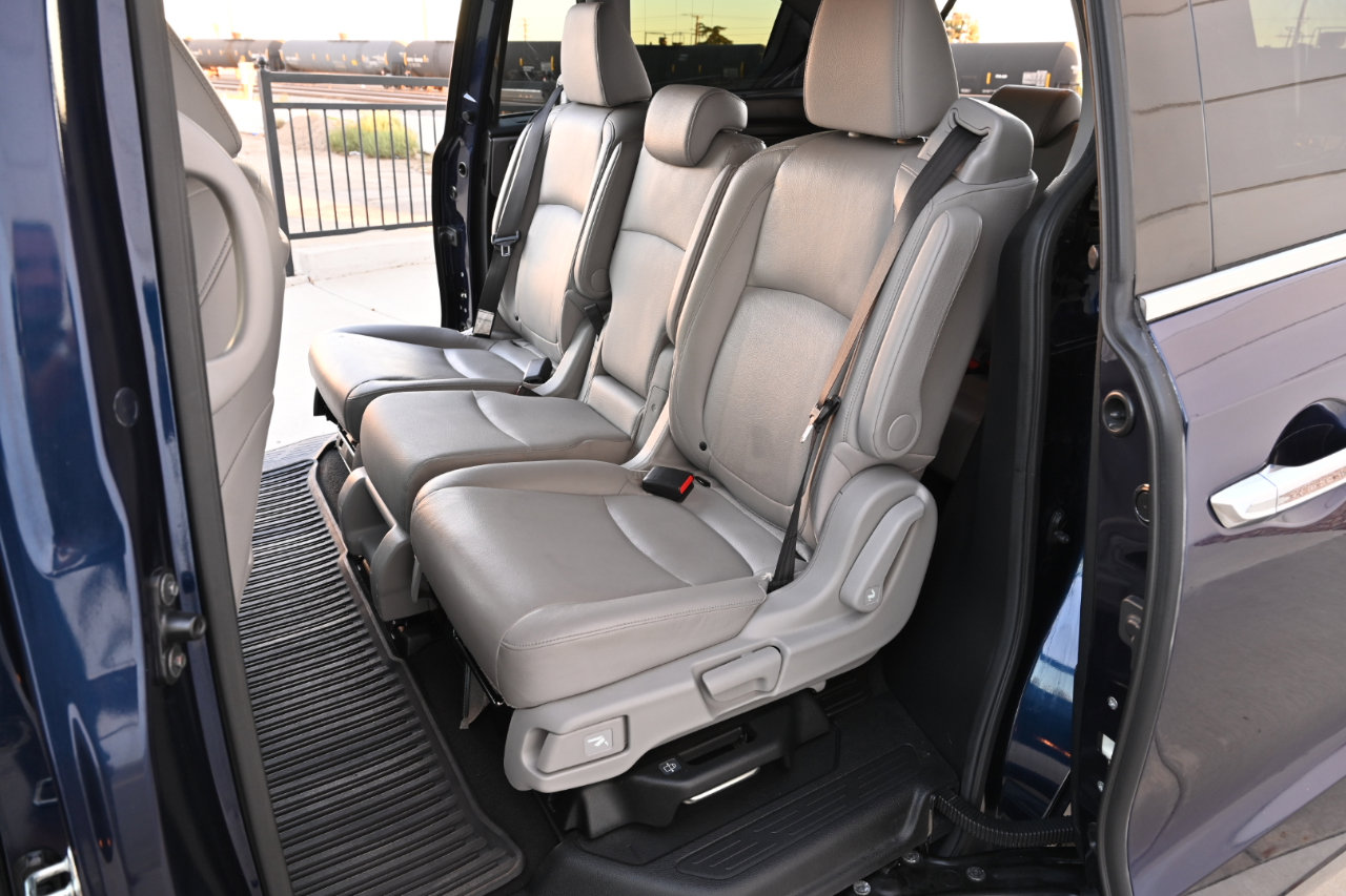 Used 2018 Honda Odyssey Elite image 20