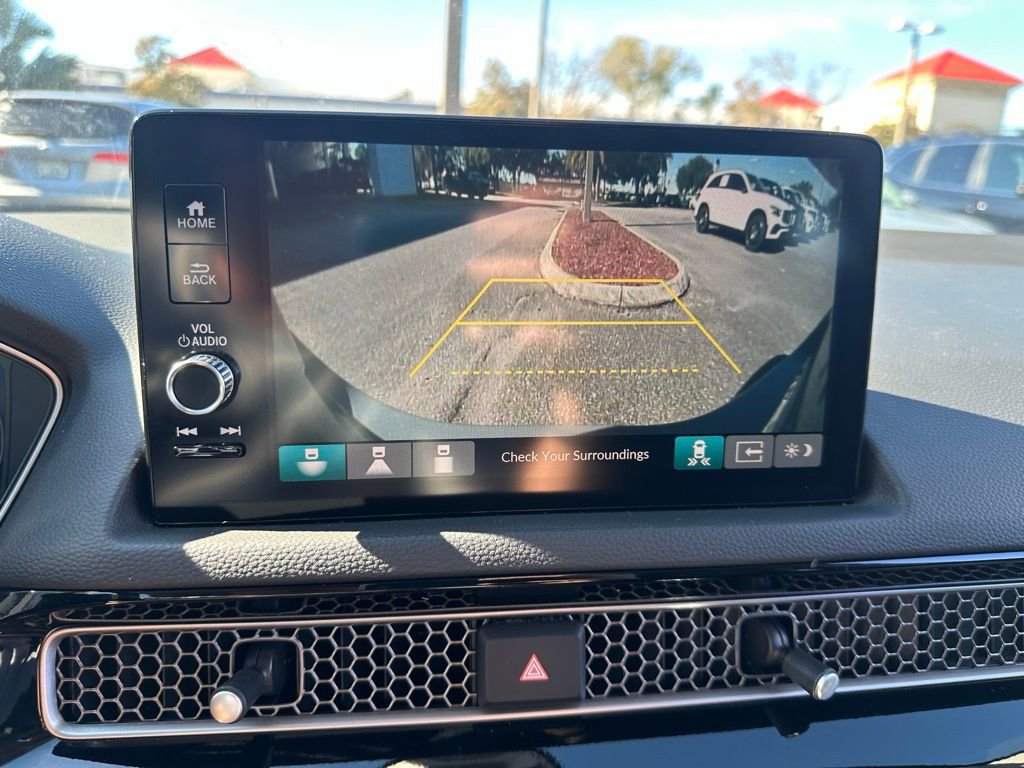 Used 2023 Honda Civic Touring image 32