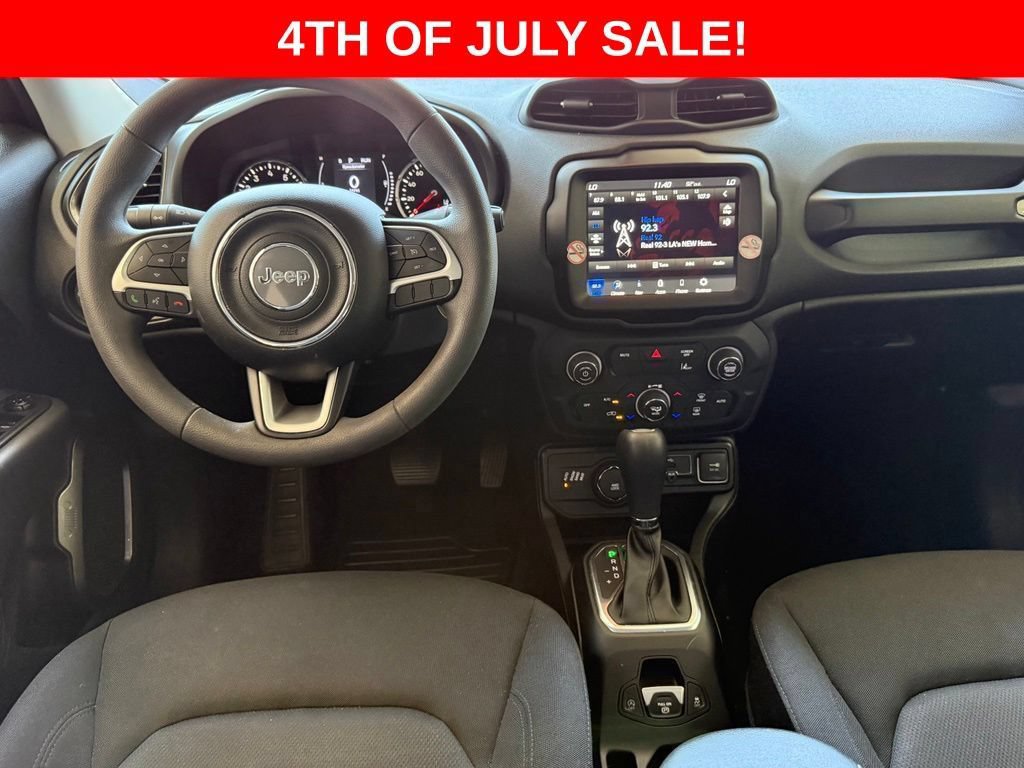 Used 2023 Jeep Renegade Latitude AWD/4WD image 26