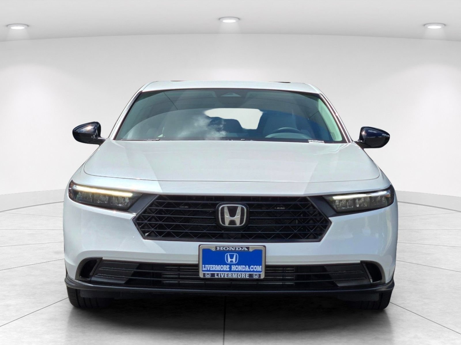 Used 2025 Honda Accord SE image 3