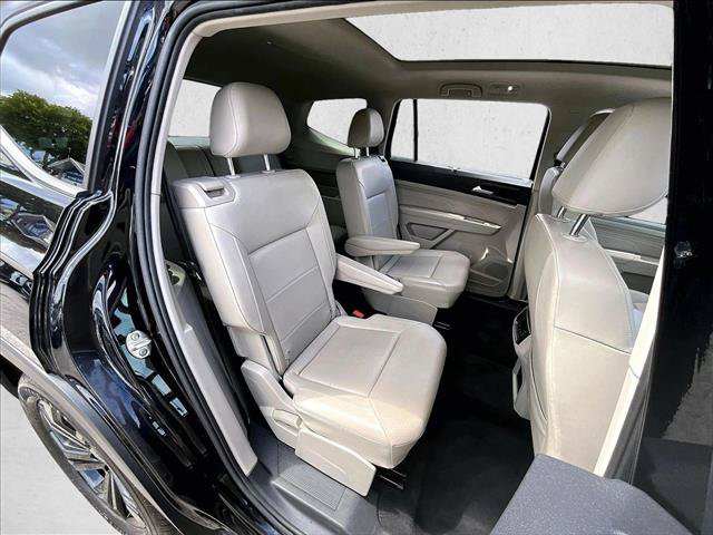Used 2023 Volkswagen Atlas SE FWD image 28