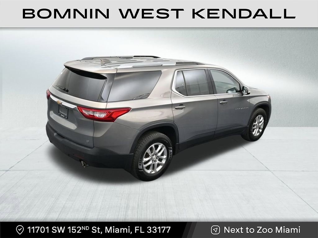 Used 2018 Chevrolet Traverse LT image 16