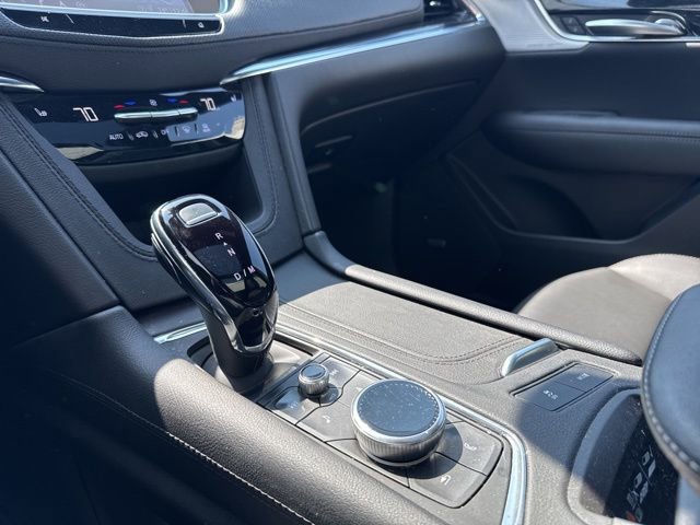 Used 2023 Cadillac XT5 Premium Luxury image 16