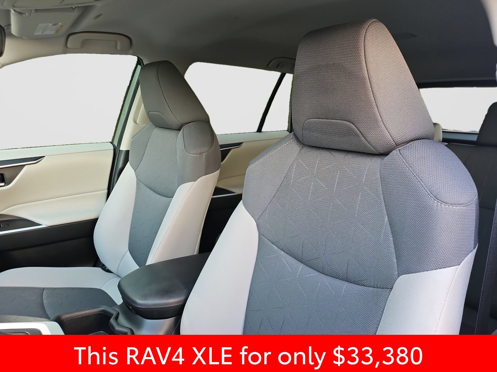 Used 2023 Toyota RAV4 XLE AWD/4WD image 23