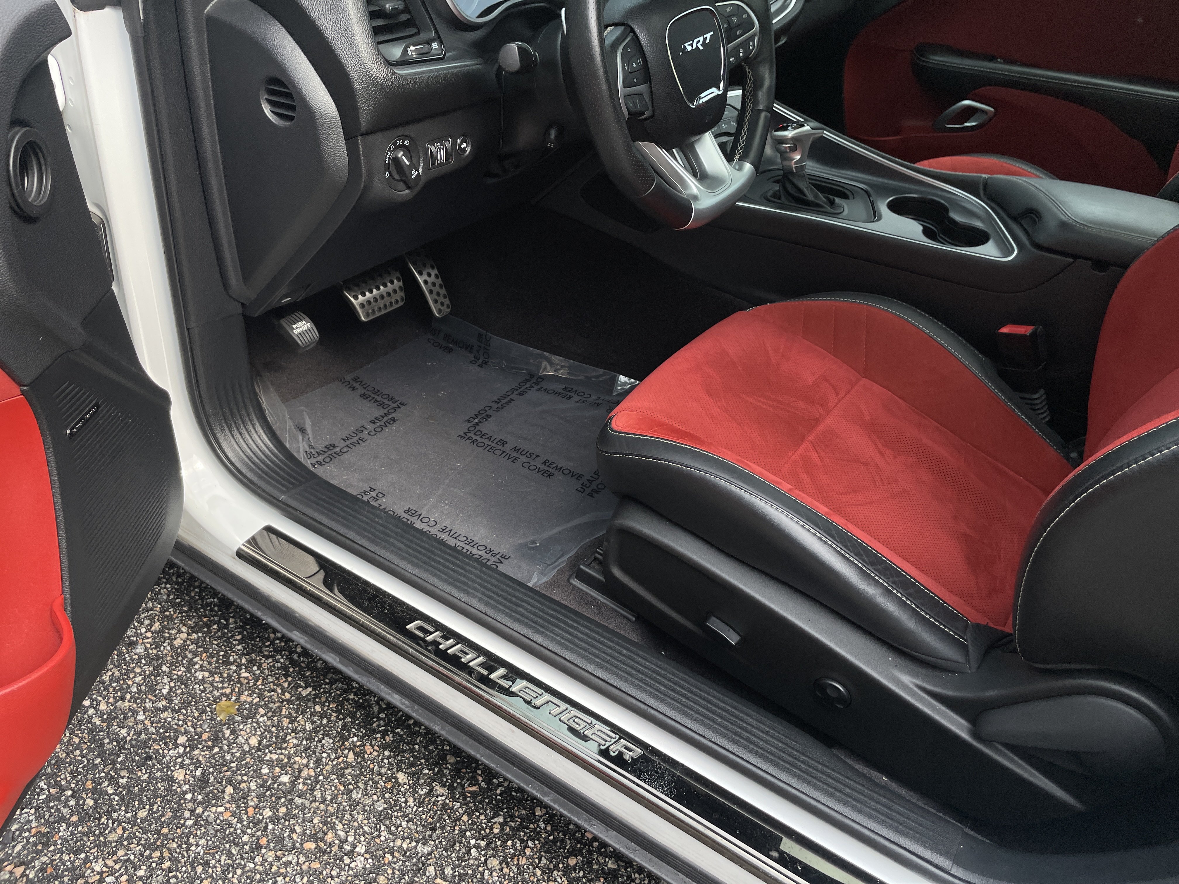 Used 2016 Dodge Challenger SRT w/ Technology Group RWD image 16