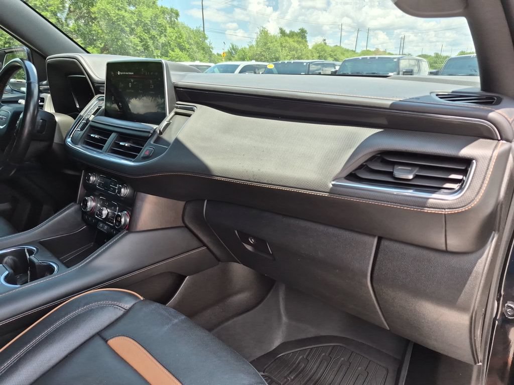 Used 2023 GMC Yukon XL AT4 w/ AT4 Premium Package AWD/4WD image 44