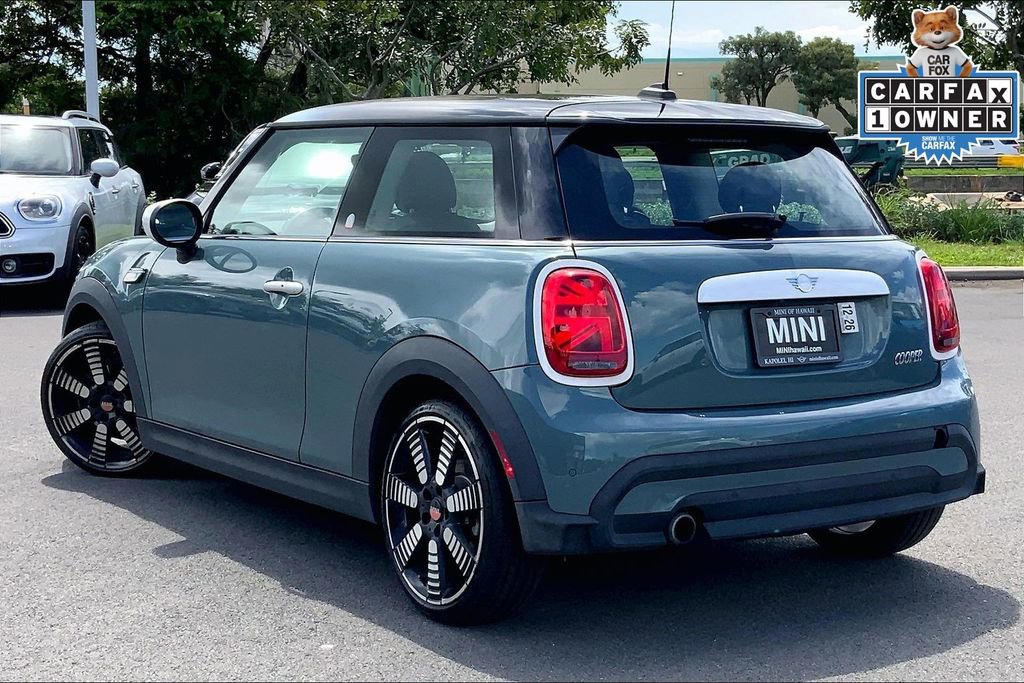 Certified 2023 MINI Cooper 2-Door Hardtop w/ Multitone Edition image 10