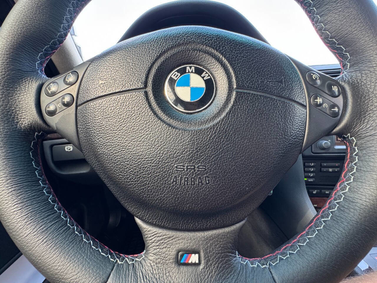 Used 2001 BMW 740i RWD image 26