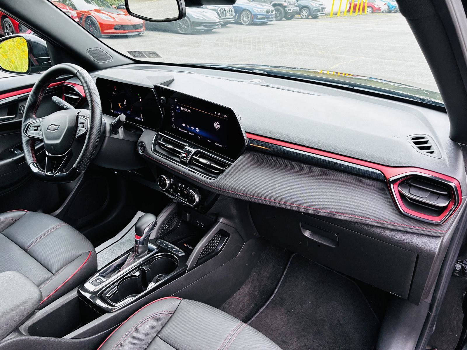 Used 2024 Chevrolet TrailBlazer RS w/ Convenience Package image 34