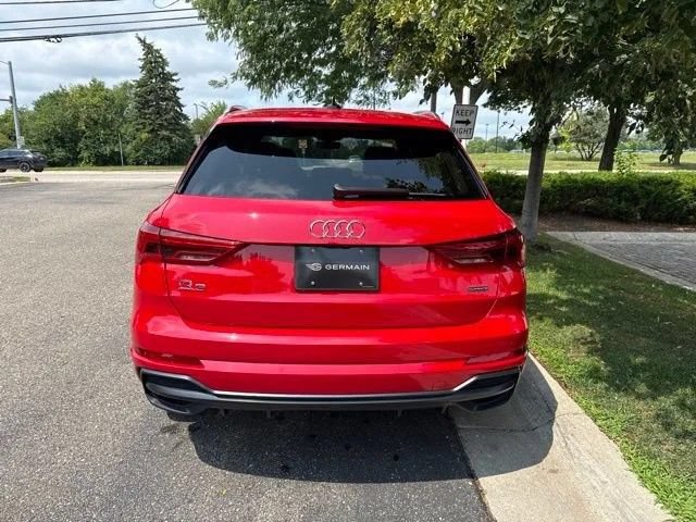 Used 2020 Audi Q3 2.0T Premium Plus w/ Premium Plus Package AWD/4WD image 6