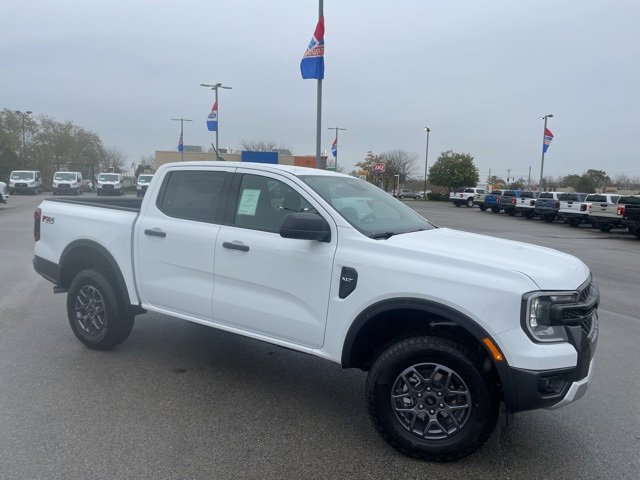 New 2025 Ford Ranger XLT w/ FX4 Off-Road Package video 2