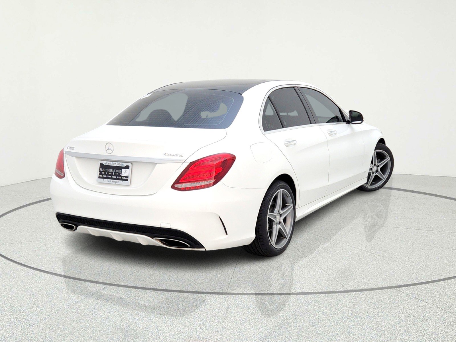 Used 2015 Mercedes-Benz C 300 4MATIC Sedan image 9