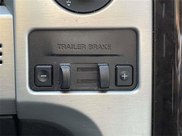 Used 2014 Ford F150 Platinum image 25