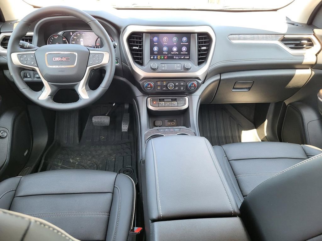 Used 2023 GMC Acadia Denali w/ Trailering Package FWD image 17