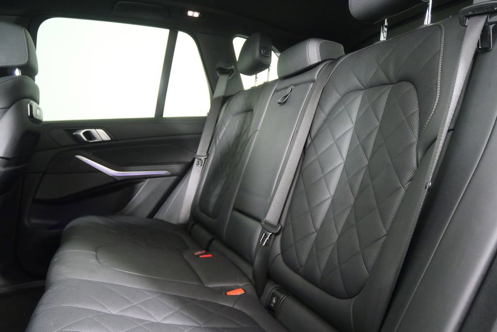 Used 2024 BMW X5 sDrive40i image 15