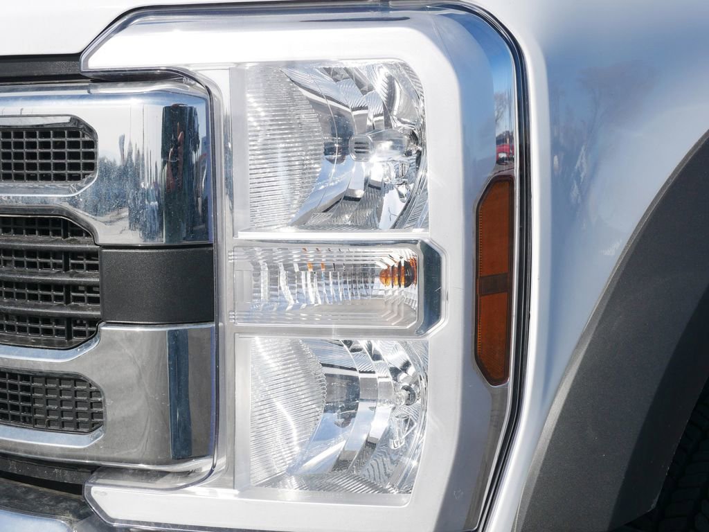 New 2026 Ford F550 4x4 Crew Cab Super Duty image 5