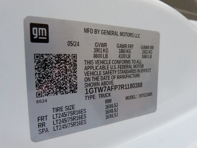 Used 2024 GMC Savana 2500 w/ Driver Convenience Package RWD image 38