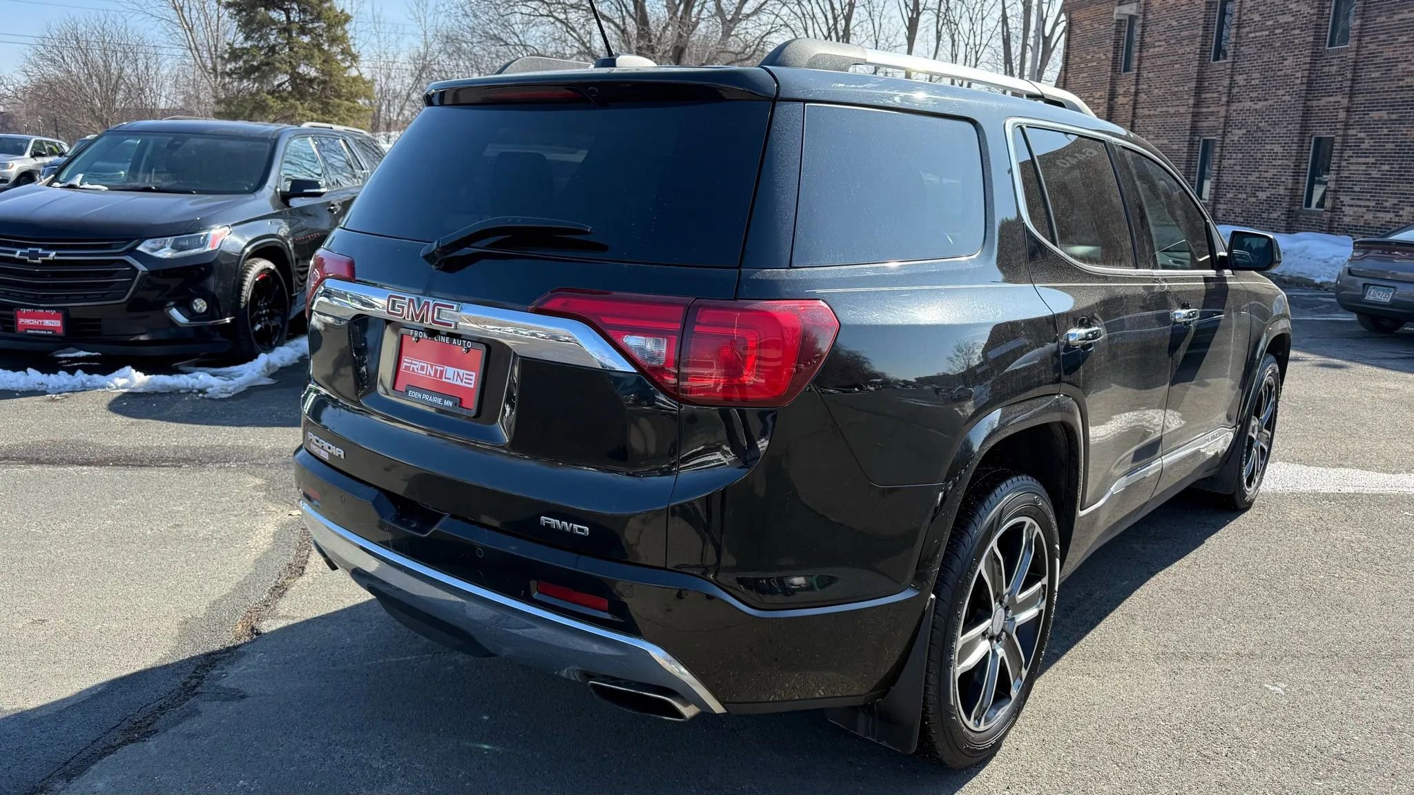 Used 2017 GMC Acadia Denali image 9