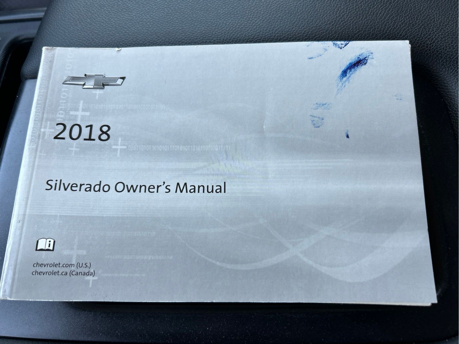 Used 2018 Chevrolet Silverado 1500 LT w/ All Star Edition AWD/4WD image 18