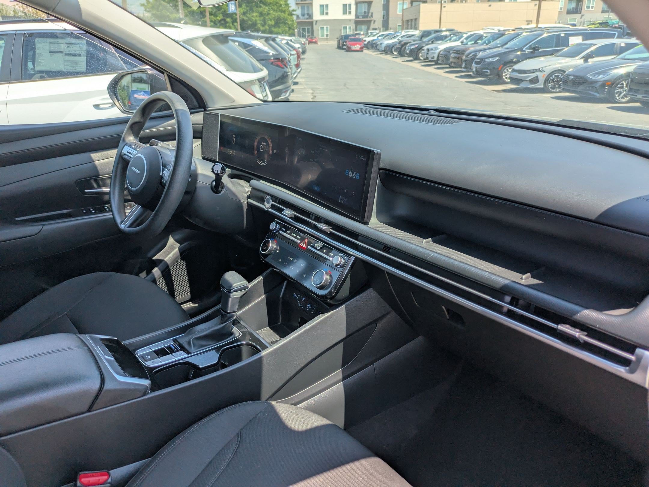 Certified 2025 Hyundai Tucson SEL AWD/4WD image 32