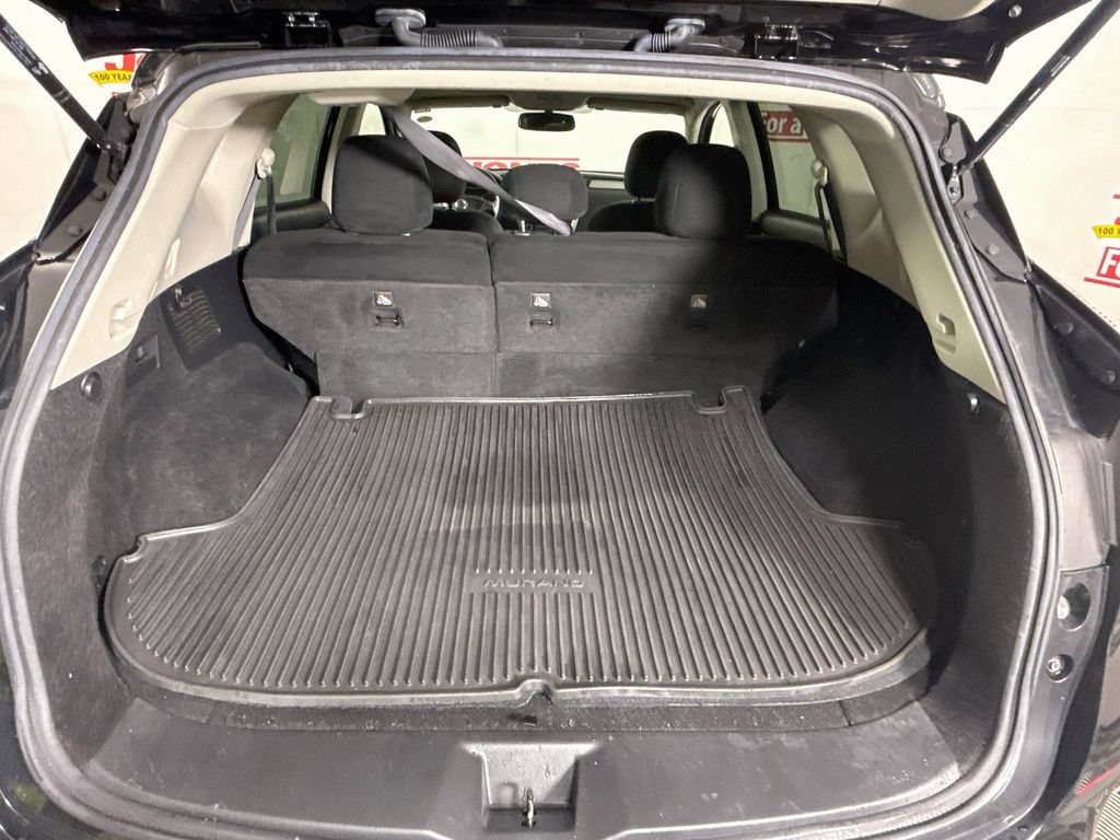 Used 2019 Nissan Murano SV w/ Premium Package AWD/4WD image 30