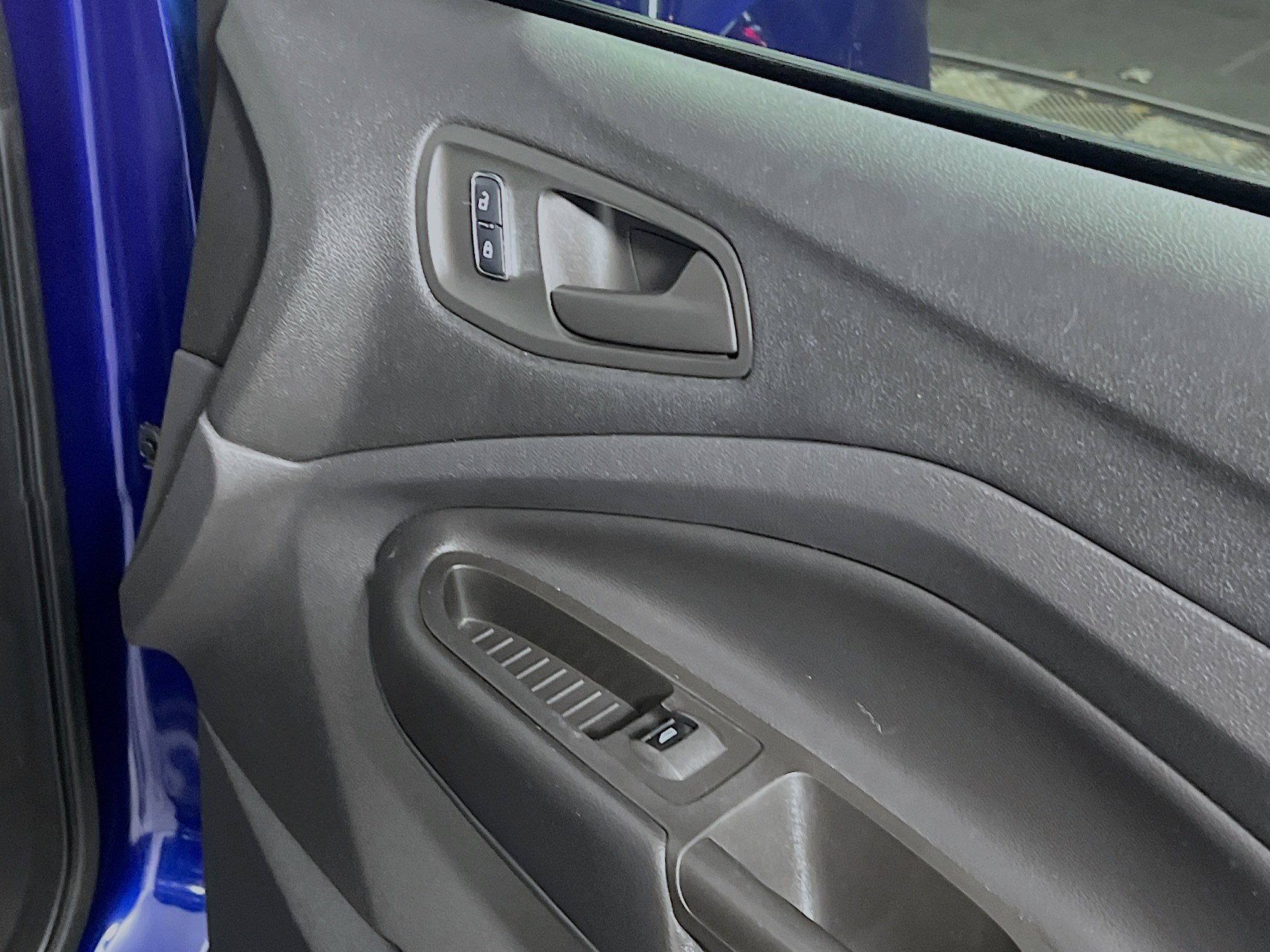 Used 2014 Ford Escape S image 32