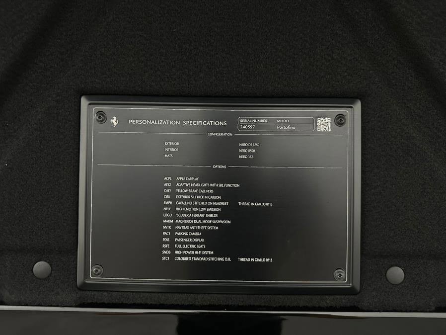 Used 2019 Ferrari Portofino RWD image 92
