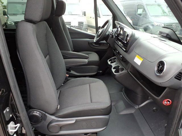 New 2026 Mercedes-Benz Sprinter 3500 image 17