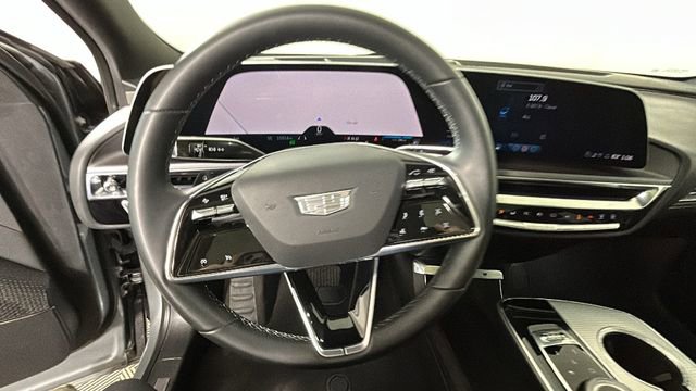 Used 2024 Cadillac Lyriq Tech RWD image 15