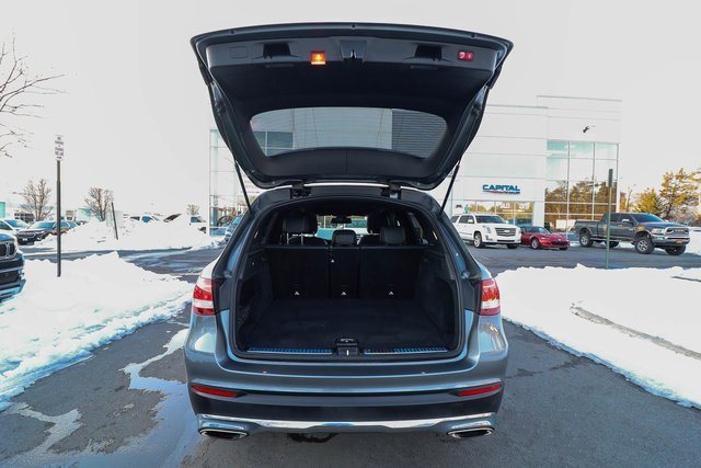 Used 2018 Mercedes-Benz GLC 300 4MATIC image 40