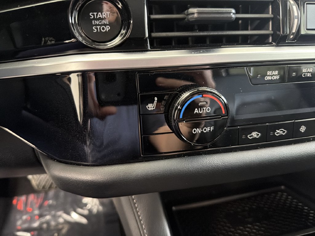 Certified 2025 Nissan Pathfinder SL AWD/4WD image 33