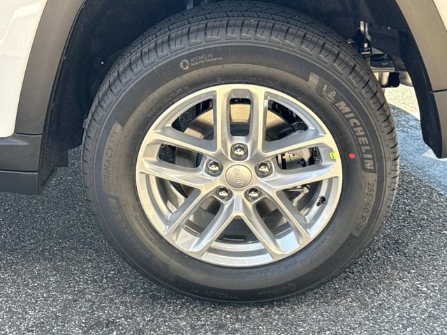 New 2026 Jeep Grand Cherokee Laredo image 42