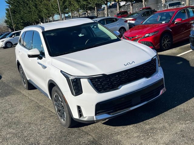 Certified 2024 Kia Sorento S image 6