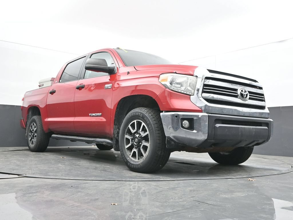 Used 2017 Toyota Tundra SR5 w/ TRD Off Road Package AWD/4WD image 23