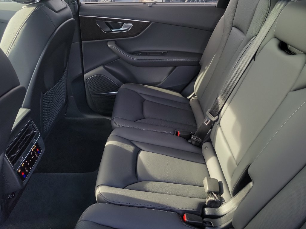 New 2026 Audi Q7 2.0T Premium Plus AWD/4WD image 26