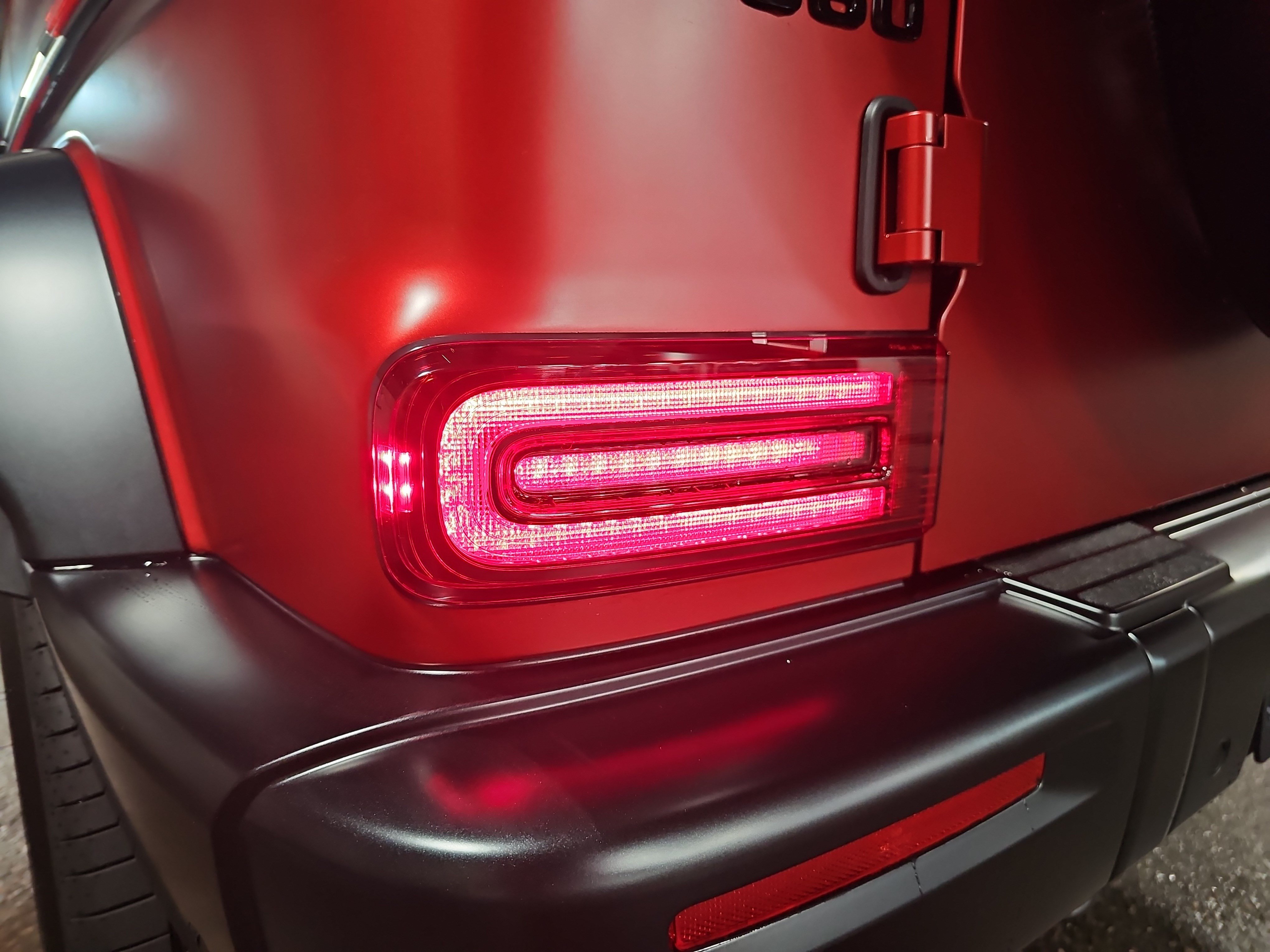 New 2027 Mercedes-Benz G 580 e image 35