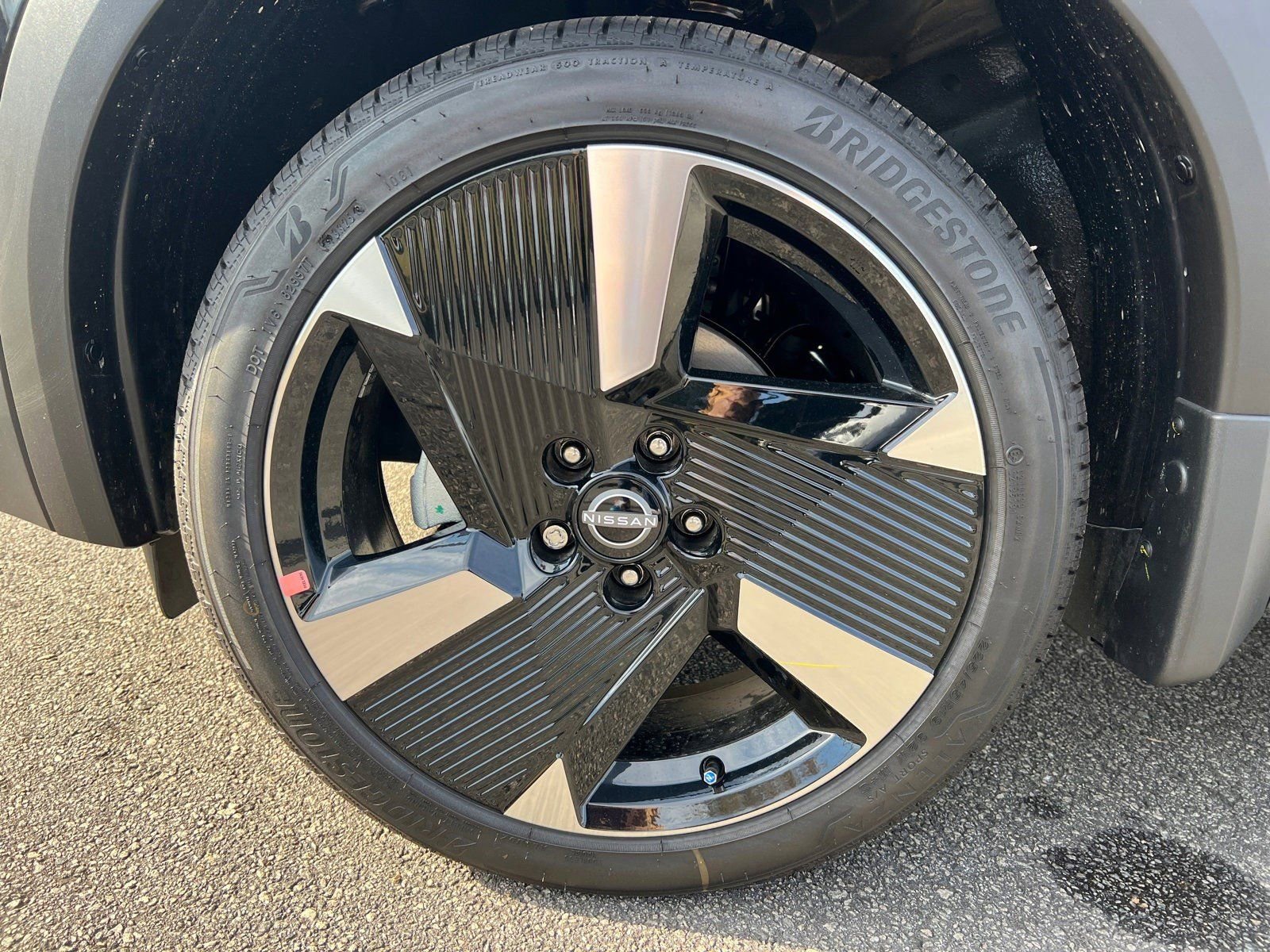 New 2026 Nissan Kicks SR w/ Cold Weather Package image 11