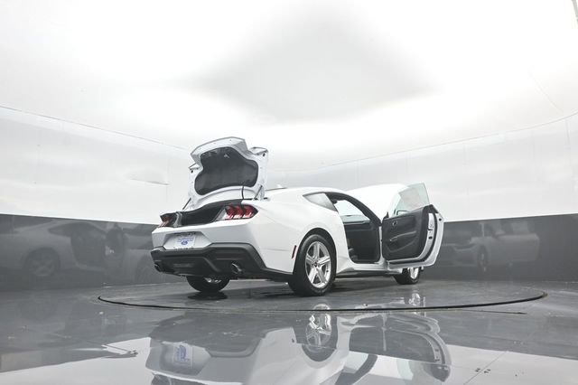 New 2026 Ford Mustang Coupe image 36