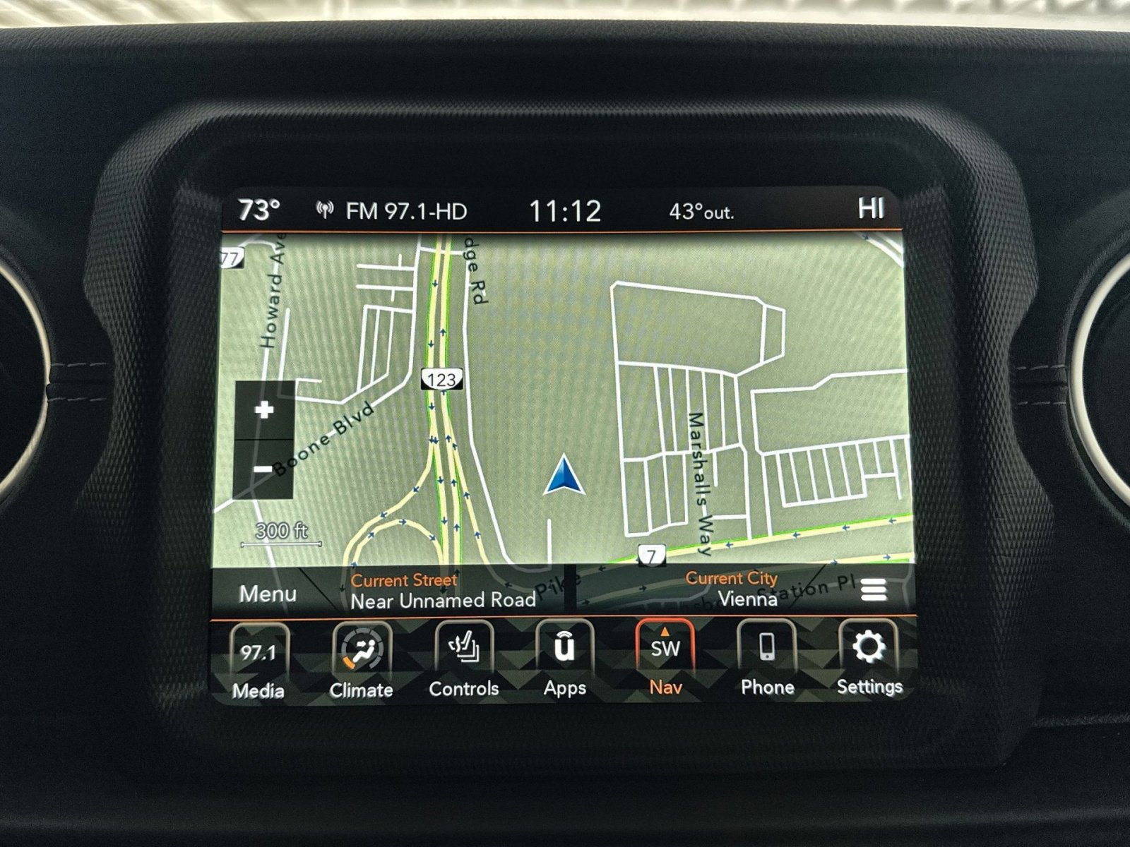 Used 2022 Jeep Wrangler Unlimited Sahara w/ LED Lighting Group image 20