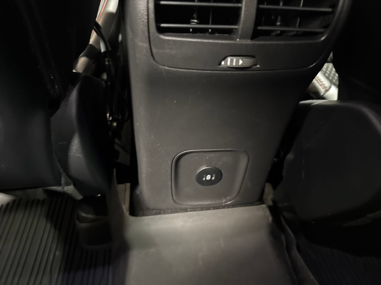 Used 2025 Ford Escape ST-Line Select w/ Tech Pack #2 AWD/4WD image 27