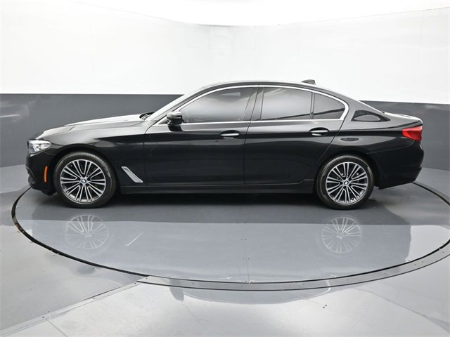 Used 2018 BMW 530i image 2