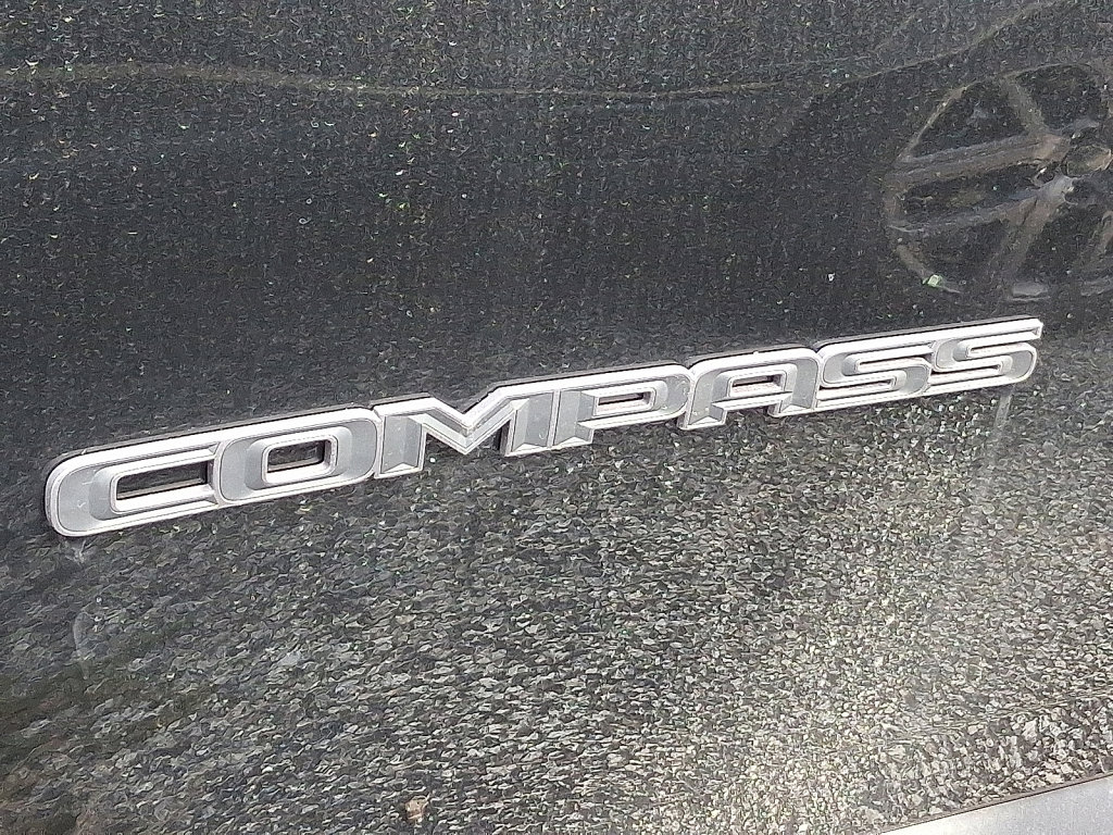 New 2026 Jeep Compass Limited image 5