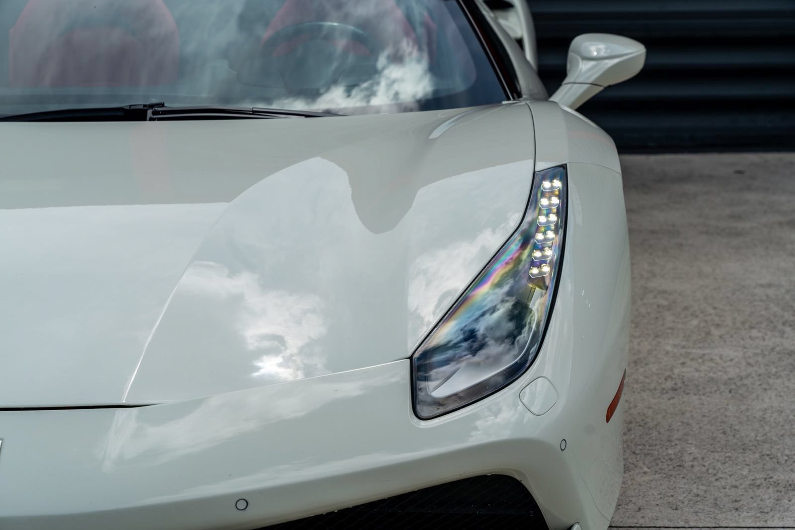 Used 2018 Ferrari 488 Spider RWD image 15