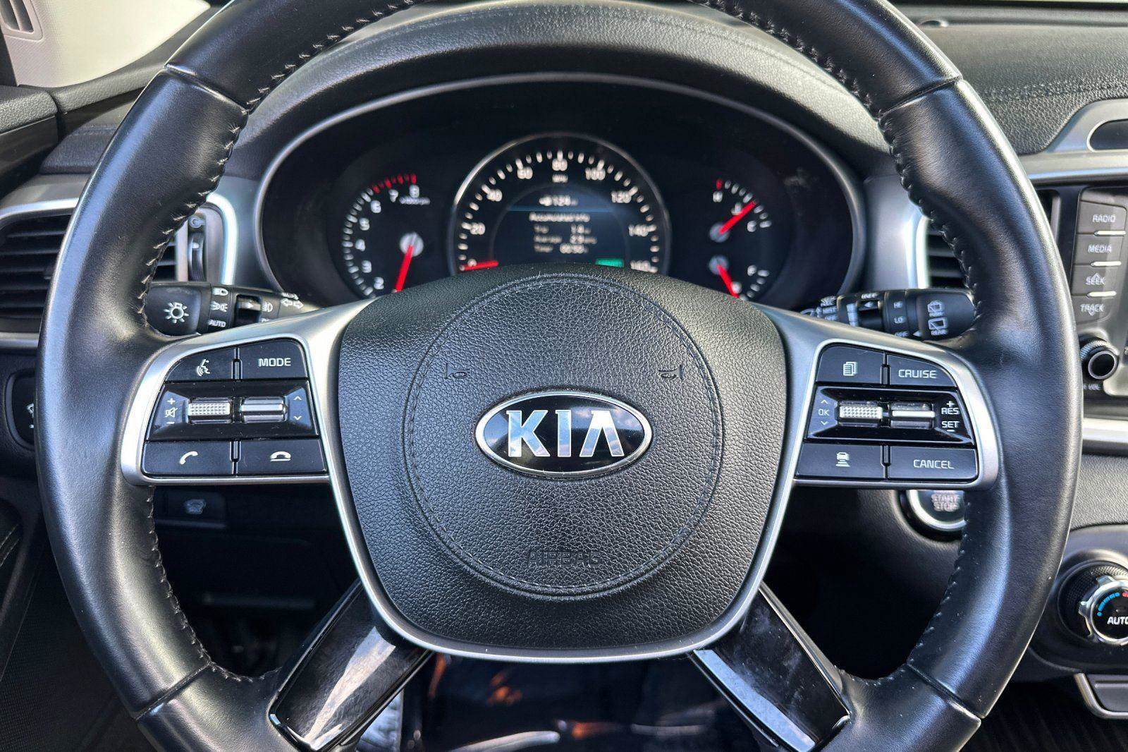 Used 2020 Kia Sorento EX image 23